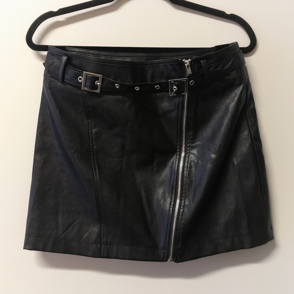 Forever 21 leather skirt